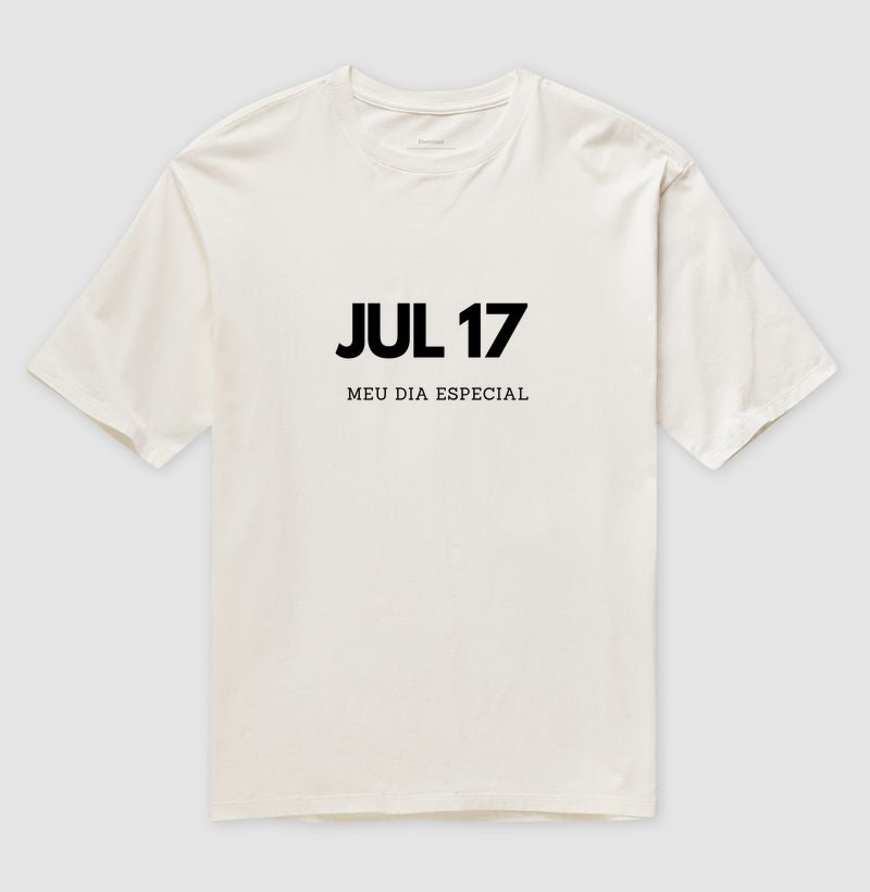Camiseta Oversized 17 de Julho Meu Dia Especial