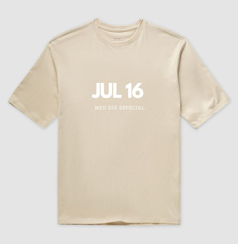 Camiseta Oversized 16 de Julho Meu Dia Especial